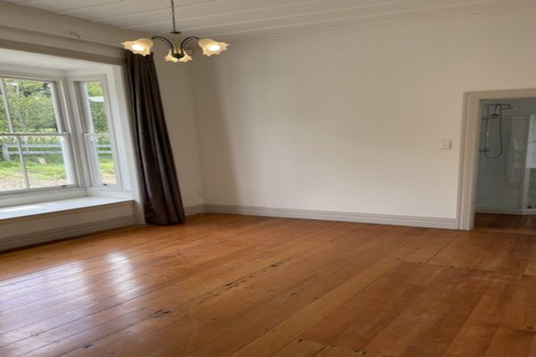 Photo of property in 578 Ormiston Road, Flat Bush, Auckland, 2576