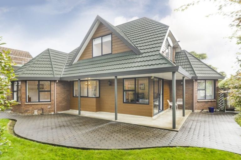 Photo of property in 15a Phoenix Avenue, Hokowhitu, Palmerston North, 4410
