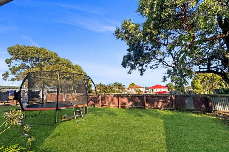Photo of property in 28 Henderson Street, Kingswell, Invercargill, 9812