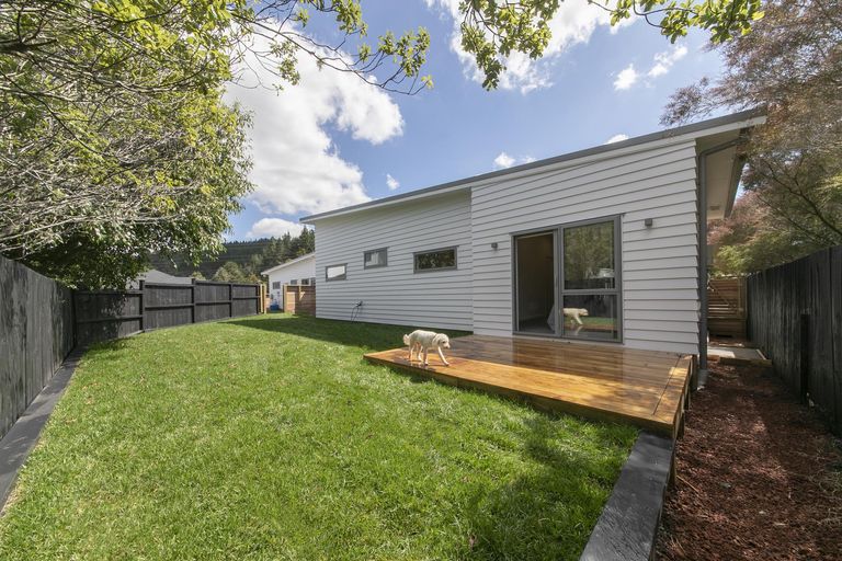 Photo of property in 20 Duke Street, Riverhead, 0820