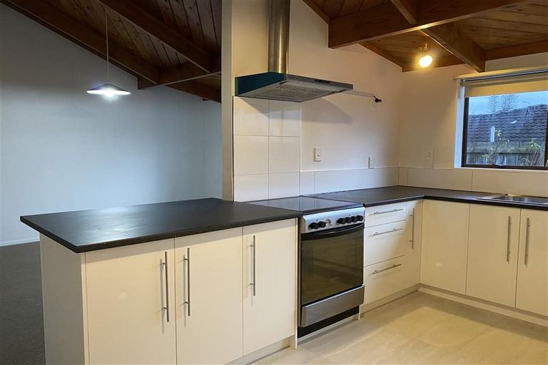 Photo of property in 2/111 Whitford Road, Somerville, Auckland, 2014