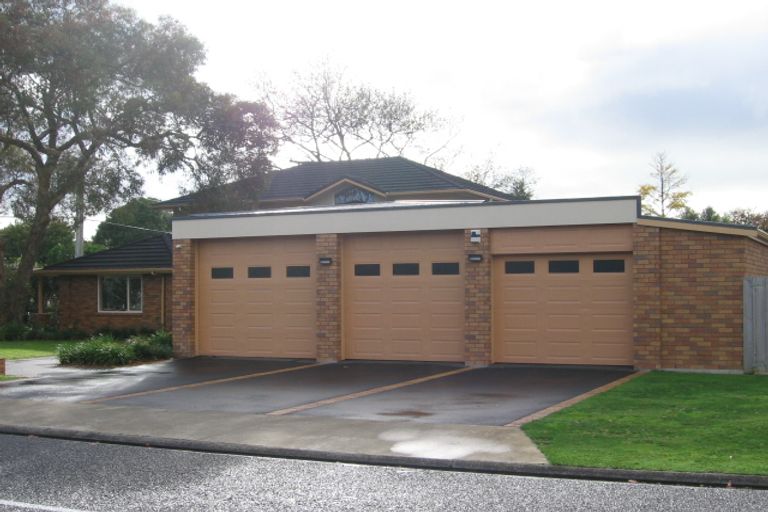 Photo of property in 37 Horopito Road, Waikanae, 5036