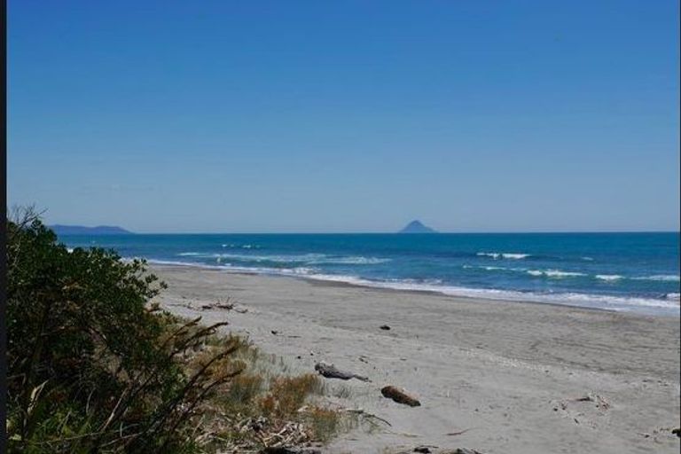 Photo of property in 28 Waiotahi Drifts Boulevard, Waiotahe, Opotiki, 3198