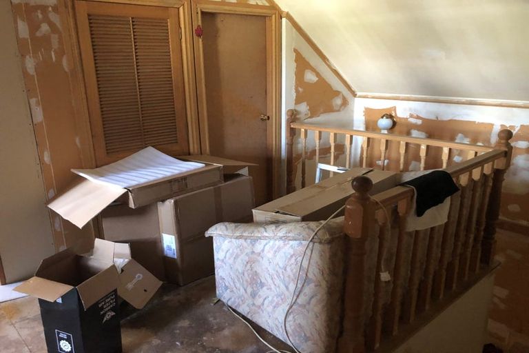 Photo of property in 44 Cambridge Terrace, Waiwhetu, Lower Hutt, 5010