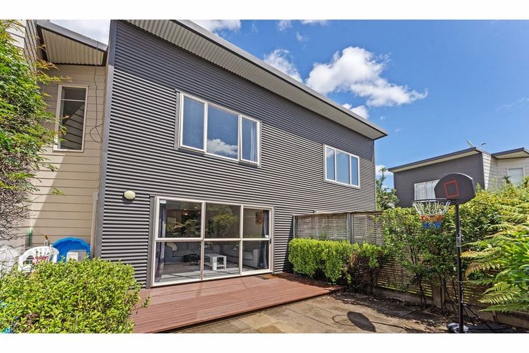 Photo of property in 9/206 Manuka Road, Bayview, Auckland, 0629