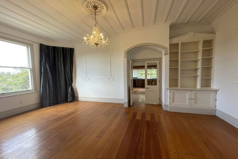 Photo of property in 578 Ormiston Road, Flat Bush, Auckland, 2576