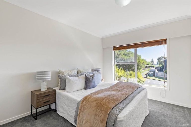 Photo of property in 34 Clovelly Road, Bucklands Beach, Auckland, 2012