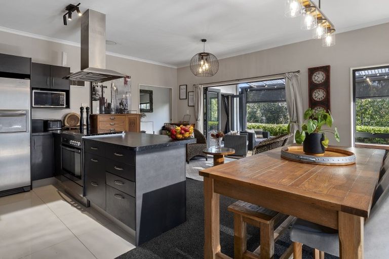 Photo of property in 15 Riddington Rise, Ohauiti, Tauranga, 3112