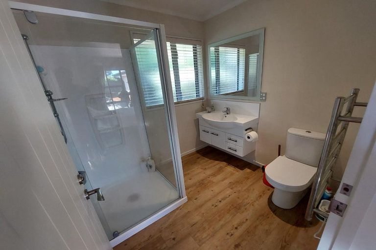 Photo of property in 25 Handley Crescent, Wigram, Christchurch, 8042