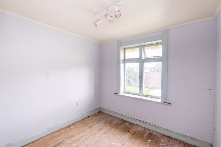 Photo of property in 60 Collins Street, Hawera, 4610