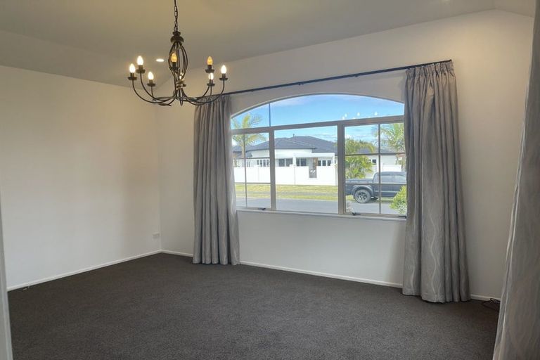 Photo of property in 33 Sorrento Key, Papamoa Beach, Papamoa, 3118