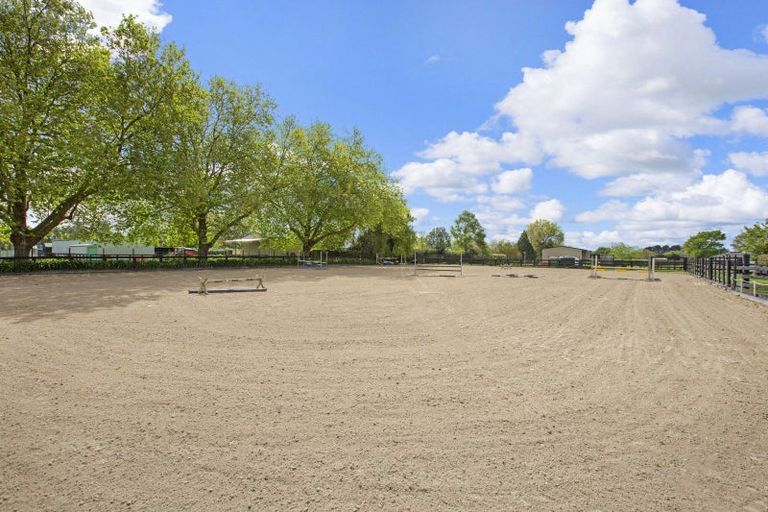 Photo of property in 127 Peake Road, Cambridge, 3493