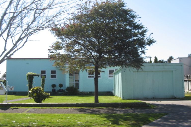 Photo of property in 9 Cornwall Street, Brooklands, New Plymouth, 4310