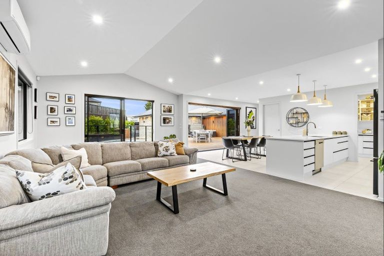 Photo of property in 17 Riverpoint Glade, Flagstaff, Hamilton, 3210