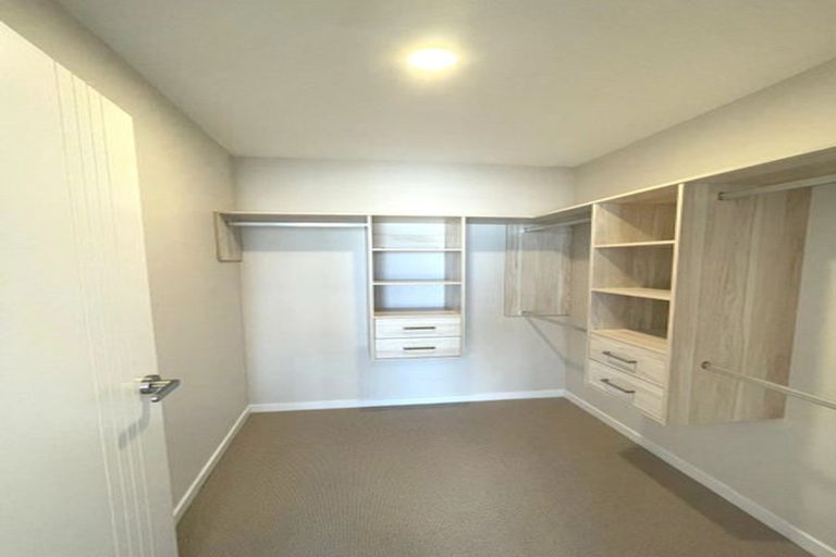 Photo of property in 14a Bridge Avenue, Te Atatu South, Auckland, 0610