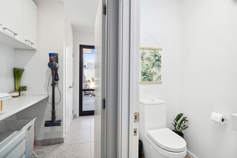 Photo of property in 9 Centre Crescent, Wanaka, 9305