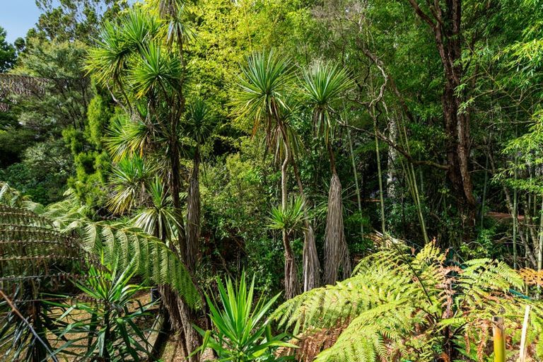 Photo of property in 332 Huia Road, Titirangi, Auckland, 0604