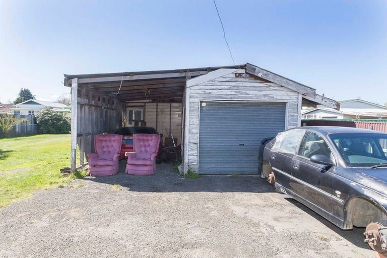 Photo of property in 24 Thyra Street, Dannevirke, 4930