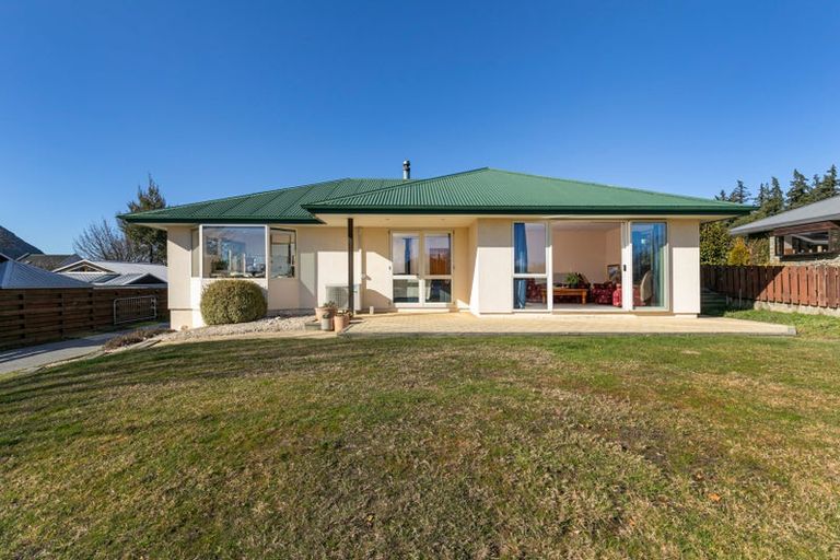 Photo of property in 7 Kings Drive, Wanaka, 9305