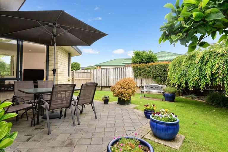 Photo of property in 12 Dorchester Place, Nawton, Hamilton, 3200