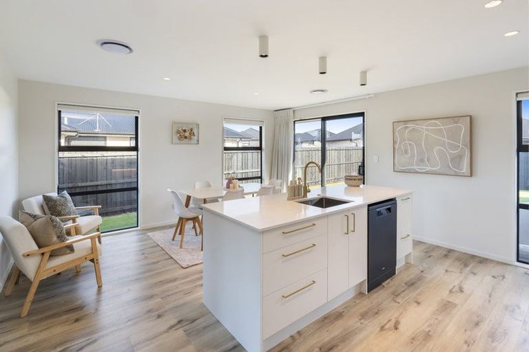 Photo of property in 7 Kirirua Avenue, Halswell, Christchurch, 8025