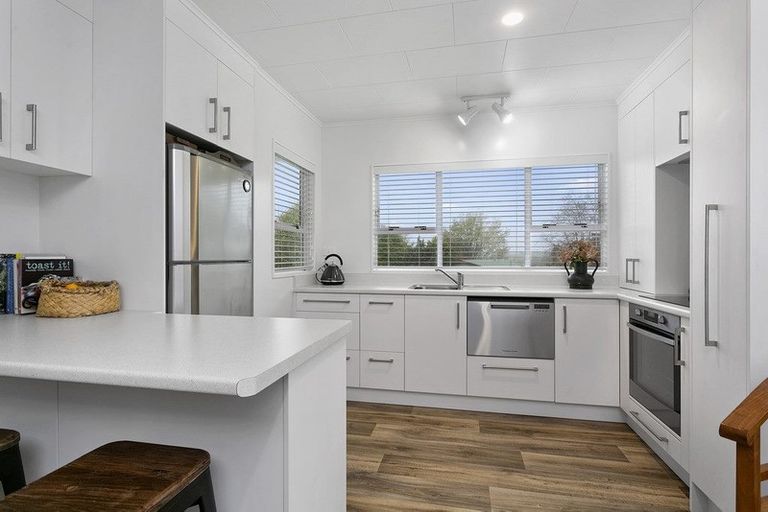 Photo of property in 57b Neal Street, Putaruru, 3411