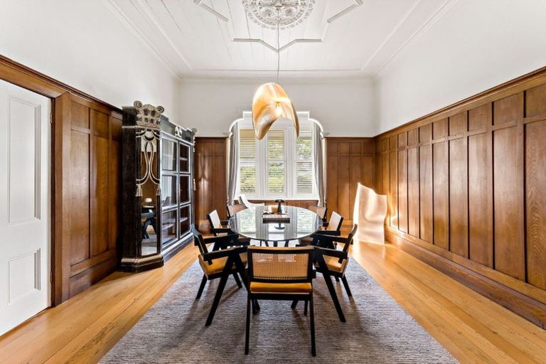 Photo of property in 65 Marine Parade, Herne Bay, Auckland, 1011