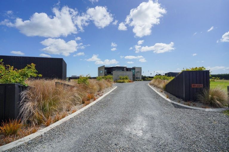 Photo of property in 89 Sunrise Drive, Seaward Bush, Invercargill, 9812