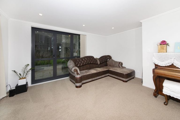 Photo of property in 9/182 Flat Bush School Road, Flat Bush, Auckland, 2019