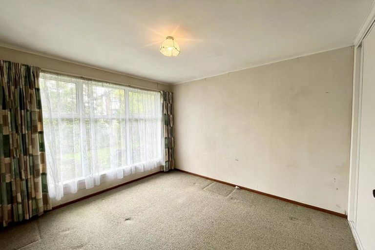 Photo of property in 2 Mirabell Place, Golflands, Auckland, 2013