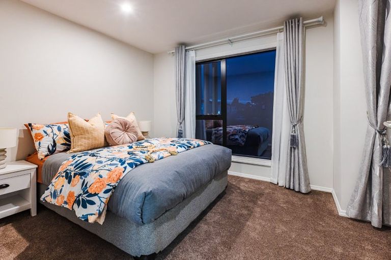 Photo of property in 2/21 Hazards Road, Weymouth, Auckland, 2103