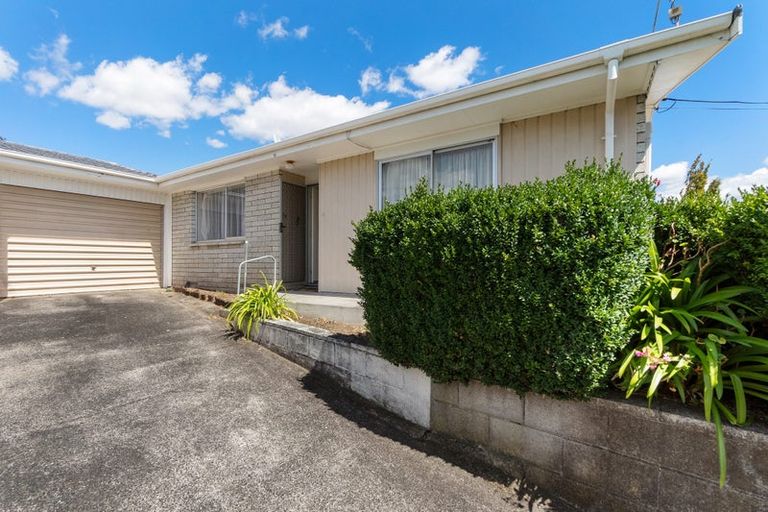 Photo of property in 73 Tuhikaramea Road, Dinsdale, Hamilton, 3204