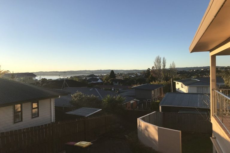 Photo of property in 1/57 Litten Road, Cockle Bay, Auckland, 2014