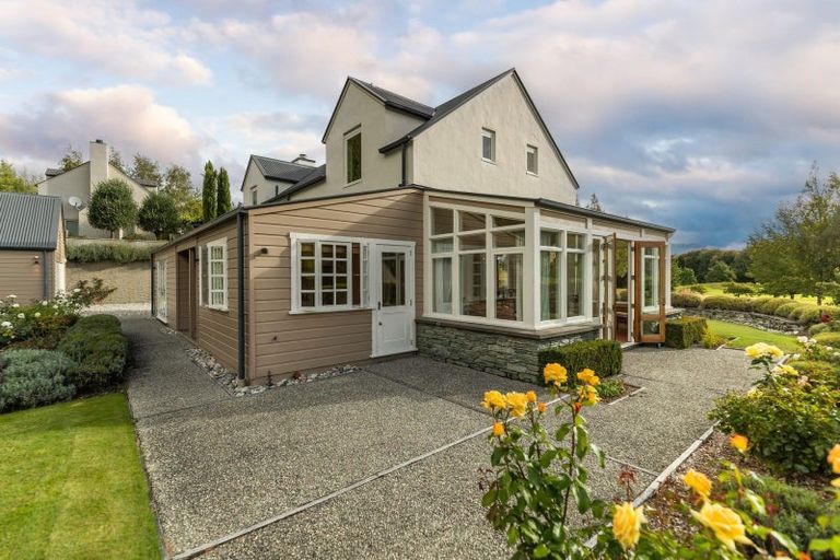 Photo of property in Millbrook Resort, 4 Orchard Hill, Arrowtown, 9371