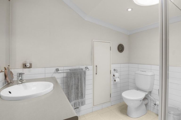 Photo of property in 8b Holmwood Park Drive, Morrinsville, 3300