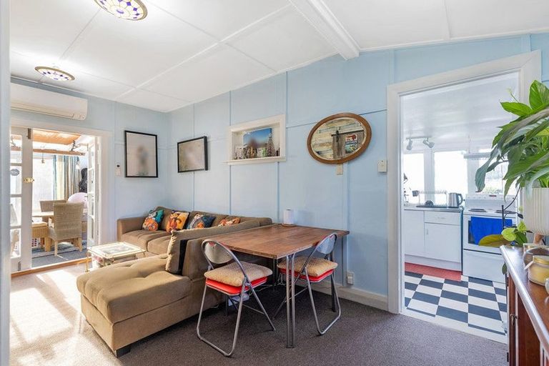 Photo of property in 22 Kauwhata Street, Himatangi Beach, Foxton, 4891