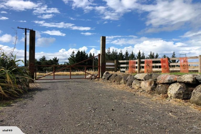 Photo of property in 1790 Mangorei Road, Mangorei, New Plymouth, 4371