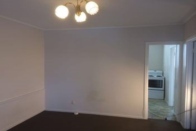 Photo of property in 5/52 Bannerman Road, Morningside, Auckland, 1022