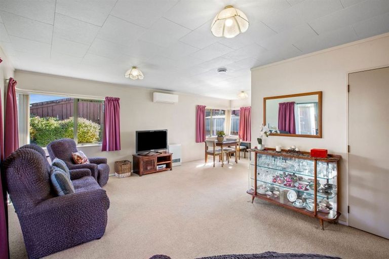 Photo of property in 1/10 David Street, Westown, New Plymouth, 4310