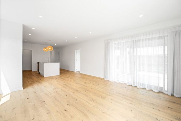 Photo of property in 13 Anurangi Rise, Peacocke, Hamilton, 3206