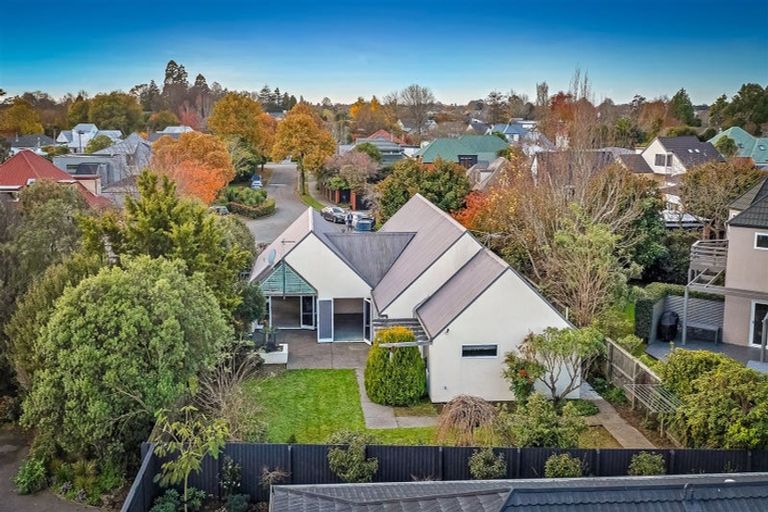 Photo of property in 14 Harrods Court, Ilam, Christchurch, 8053