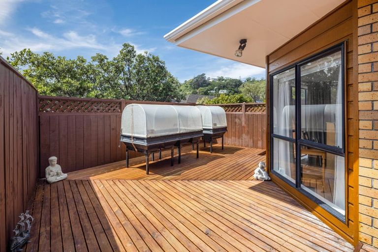 Photo of property in 5 Bay Lair Grove, Island Bay, Wellington, 6023