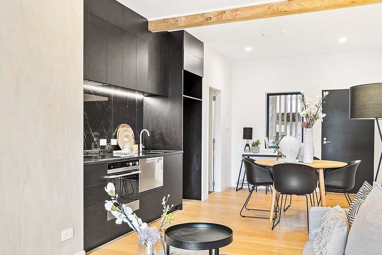 Photo of property in 3/167 Hobsonville Point Road, Hobsonville, Auckland, 0616