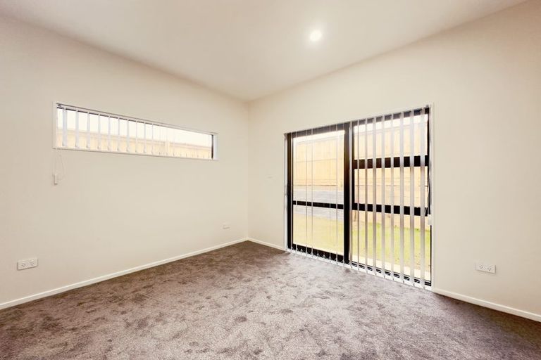 Photo of property in 10 Viv Green Place, Pokeno, 2402