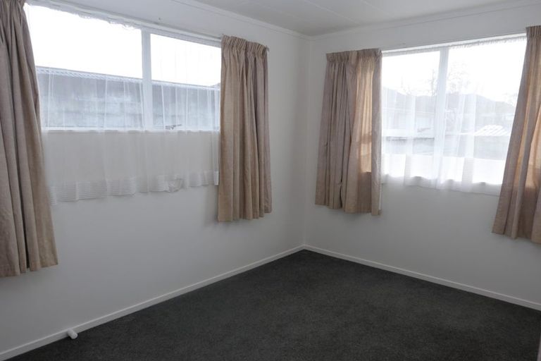 Photo of property in 1/13 Byron Street, Trentham, Upper Hutt, 5018