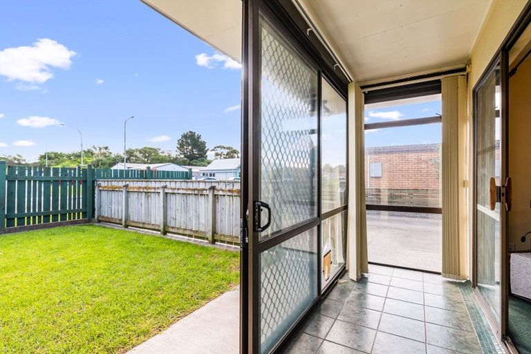 Photo of property in 118 Hillcrest Road, Raumati Beach, Paraparaumu, 5032