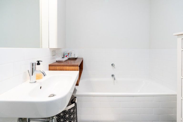 Photo of property in The Altair, 38/120 Rintoul Street, Newtown, Wellington, 6021