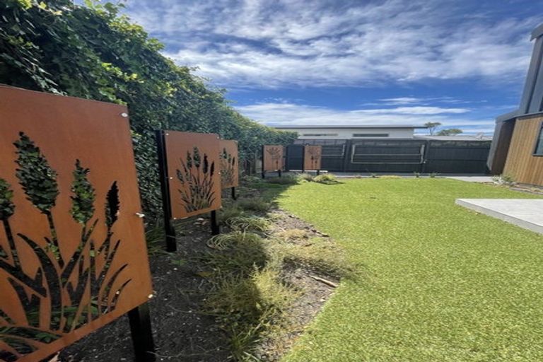 Photo of property in 1/27a Taylors Avenue, Bryndwr, Christchurch, 8052