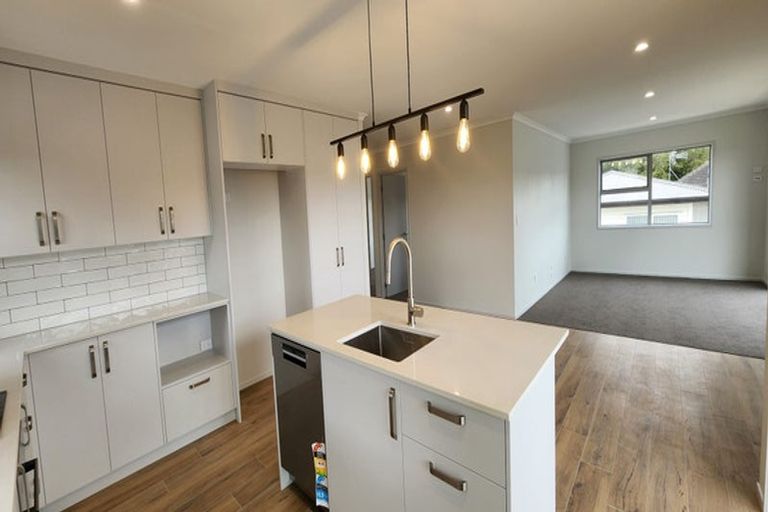 Photo of property in 1 Danden Way, Pukekohe, 2120