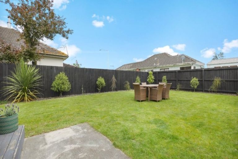Photo of property in 89 Mcfaddens Road, St Albans, Christchurch, 8052